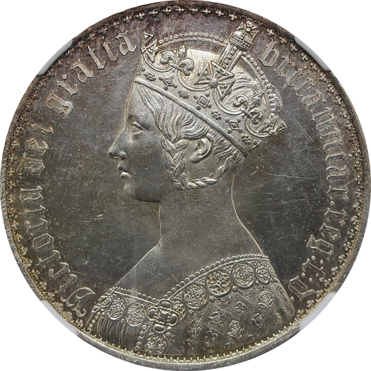1847年 イギリス ヴィクトリア女王 ゴシッククラウン銀貨 表面（王冠を戴く女王像）