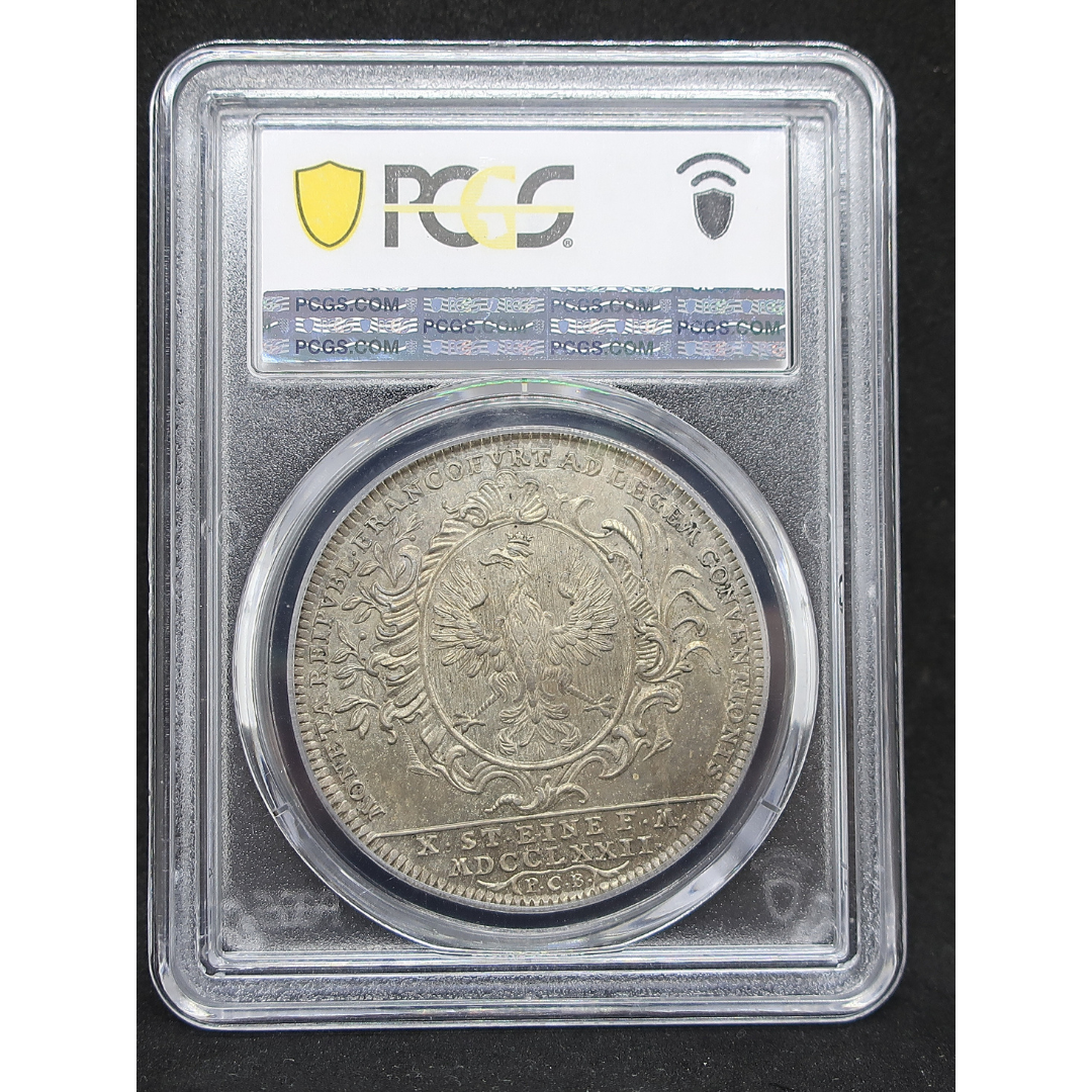 1772年 フランクフルト自由都市 ターラー銀貨の裏面。スラブケースごと。