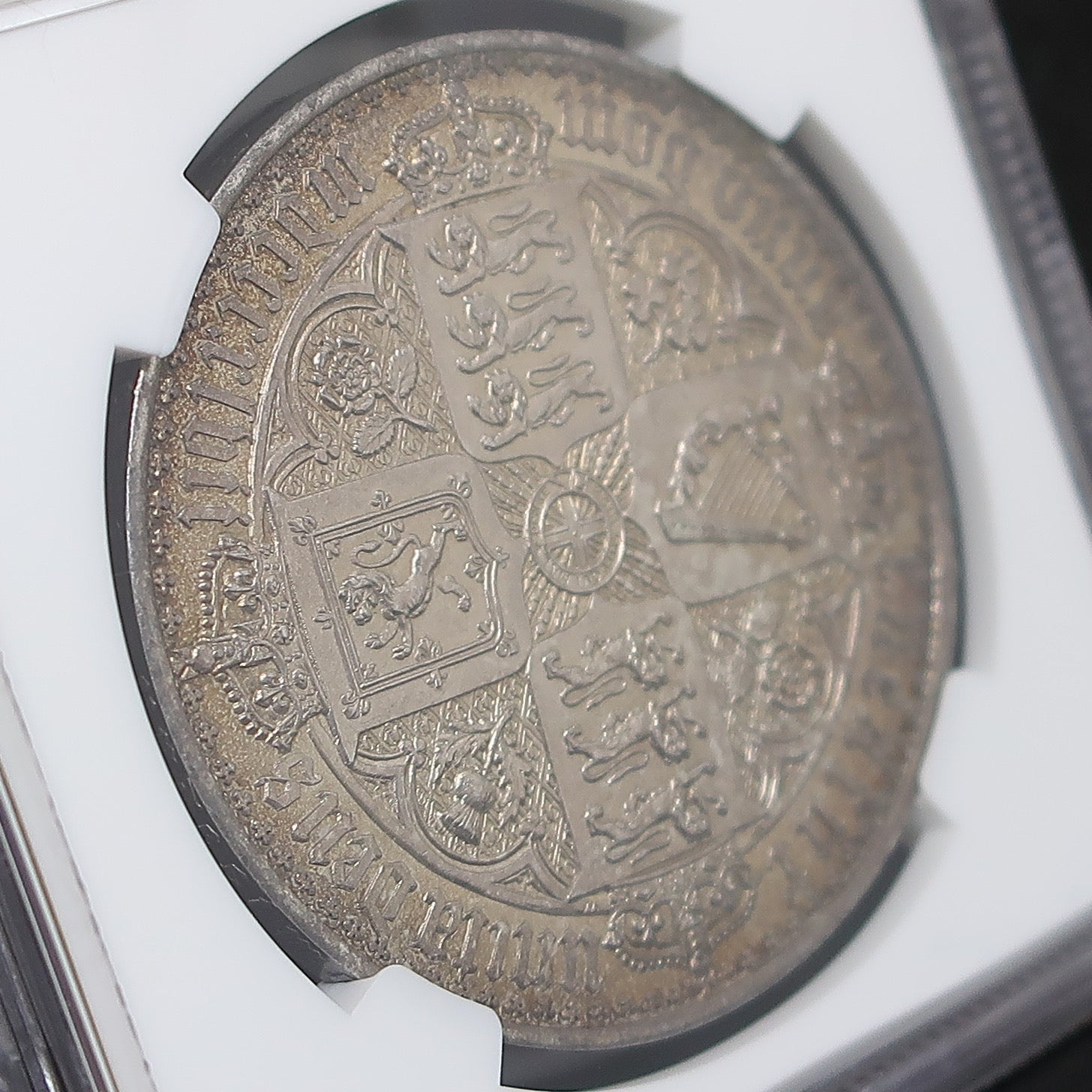 1847 イギリス ゴシッククラウン銀貨 ヴィクトリア女王 アンデシモ