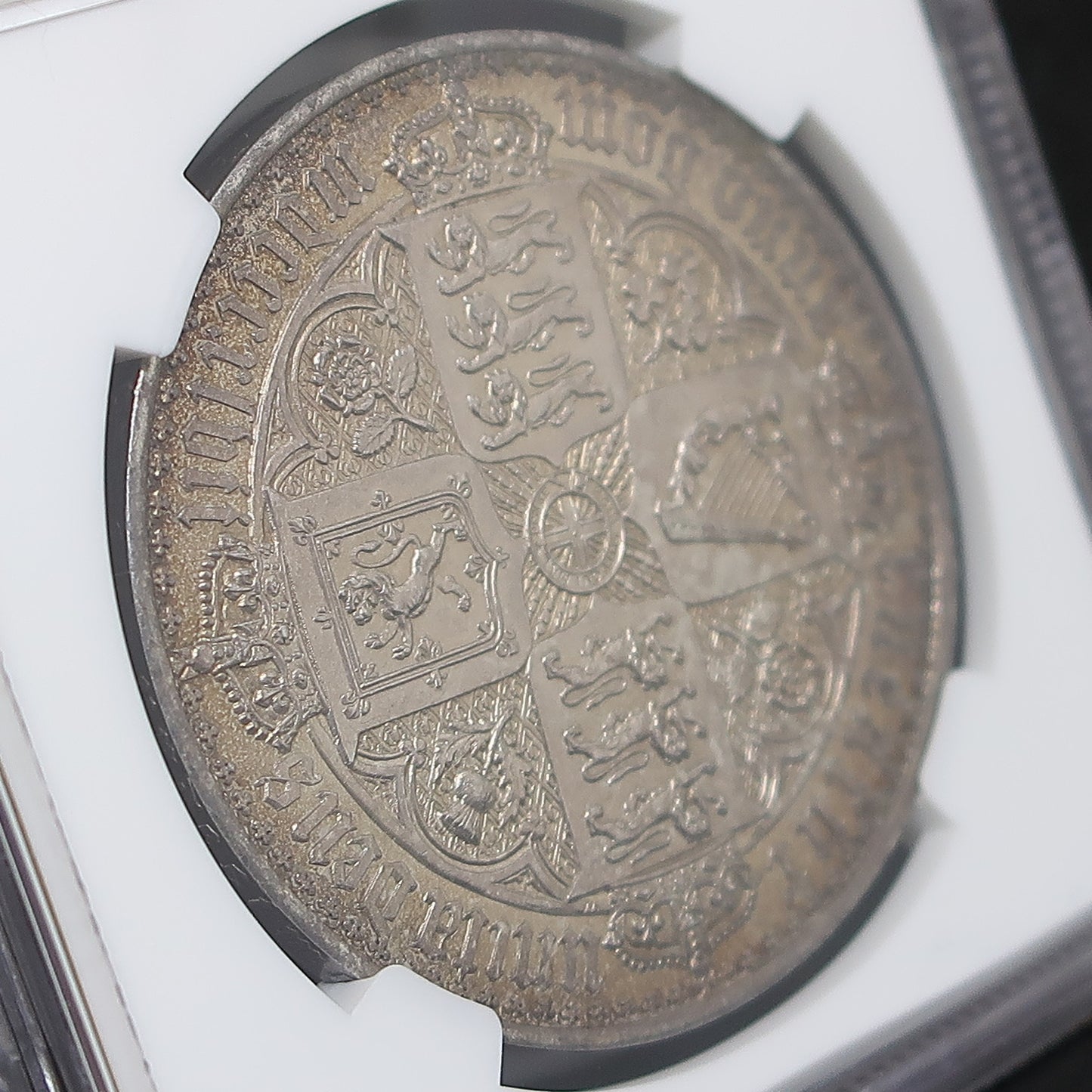 1847 イギリス ゴシッククラウン銀貨 ヴィクトリア女王 アンデシモ PF62 NGC鑑定済み