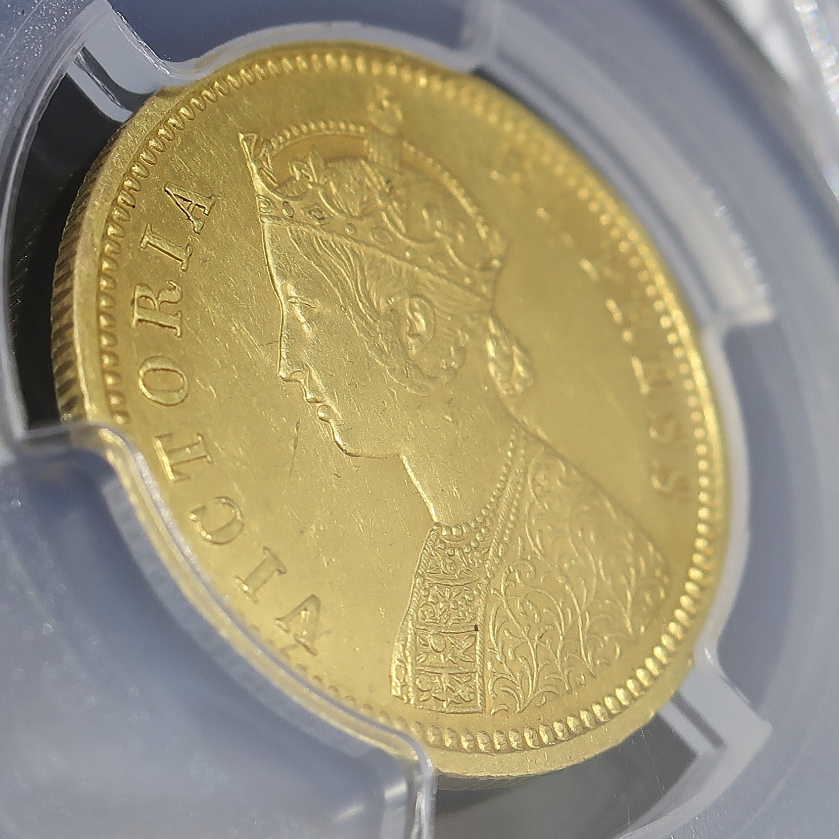 1877(C) インド 英領インド モハール金貨 ヴィクトリア カルカッタ  MS61 NGC鑑定済み image6