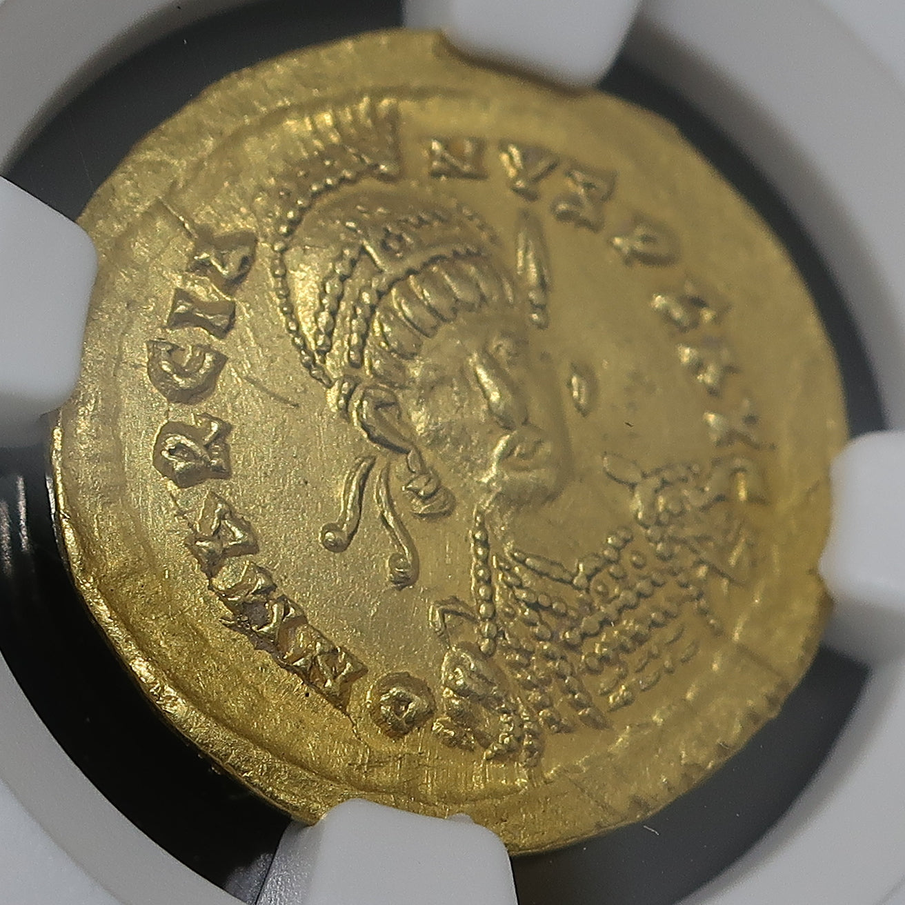 AD450-457 東ローマ帝国 ソリダス金貨 マルキアヌス ChXF5/5-2/5 NGC鑑定済み - CoinBlessing(コインブレッシング)