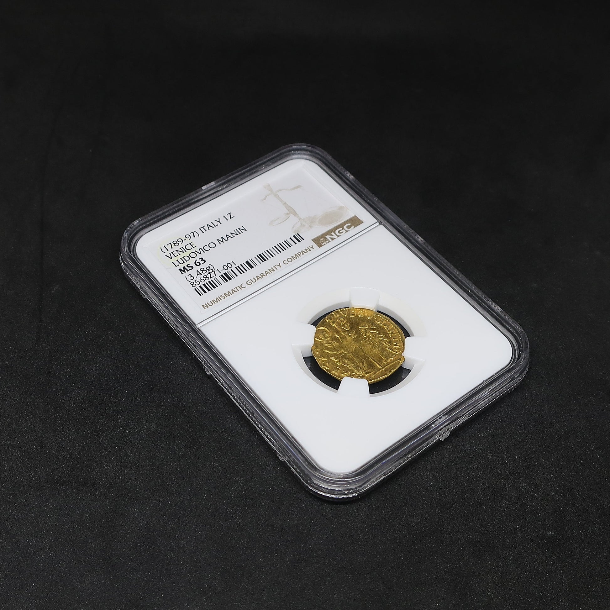 1789-97 イタリア ヴェネツィア共和国 ゼッキーノ金貨 ルドヴィコ・マニン MS63 NGC鑑定済み 斜めからのスラブ表面全体像