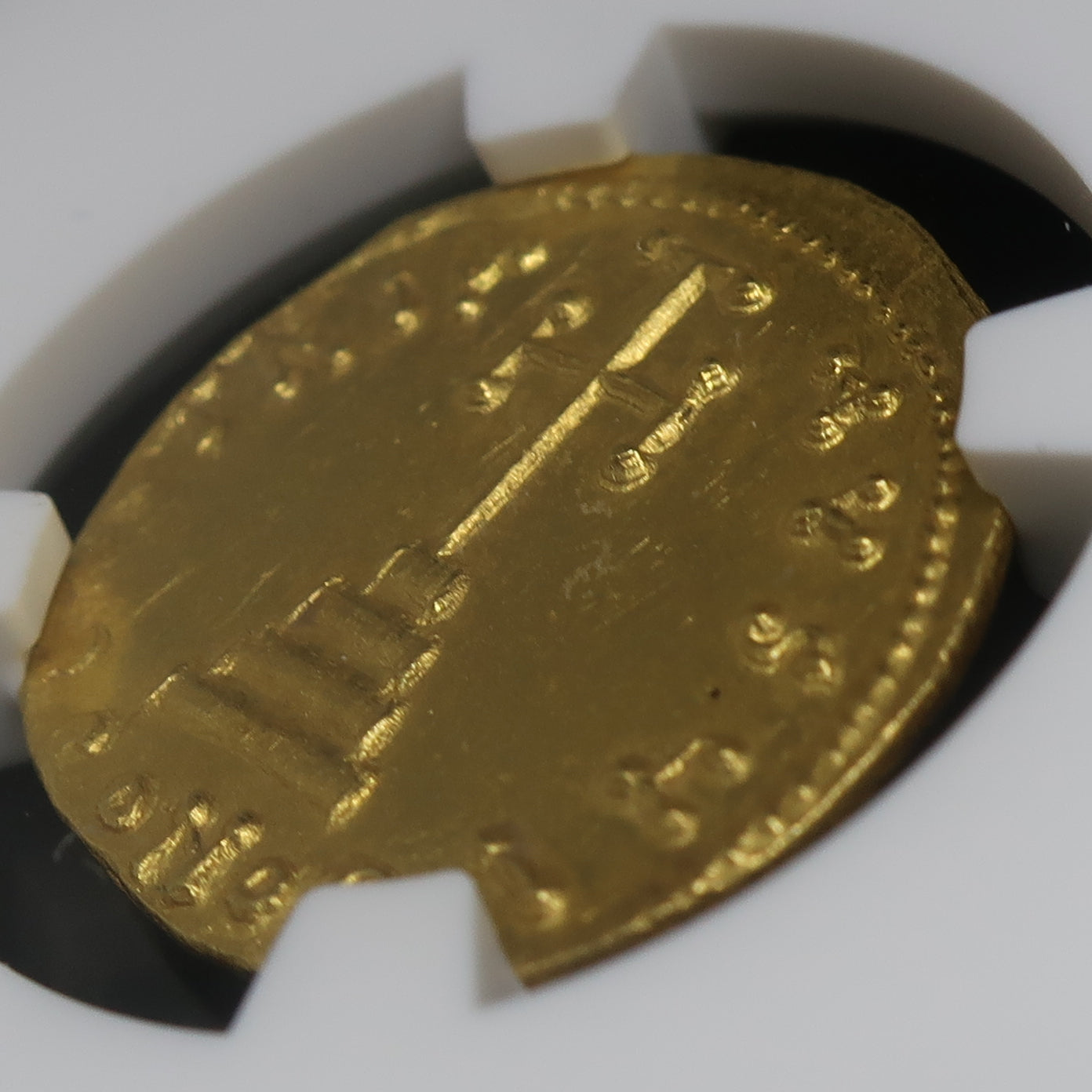 AD698-705 ビザンツ帝国 ソリダス金貨 ティベリウス3世 MS4/5-3/5 NGC鑑定済み