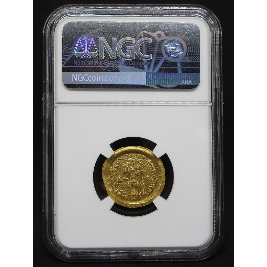 AD402-450 東ローマ帝国 ソリダス金貨 テオドシウス2世 MS2/5-2/5 NGC鑑定済み - CoinBlessing(コインブレッシング)