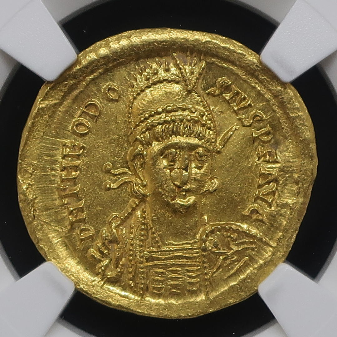 AD402-450 東ローマ帝国 ソリダス金貨 テオドシウス2世 MS2/5-2/5 NGC鑑定済み - CoinBlessing(コインブレッシング)
